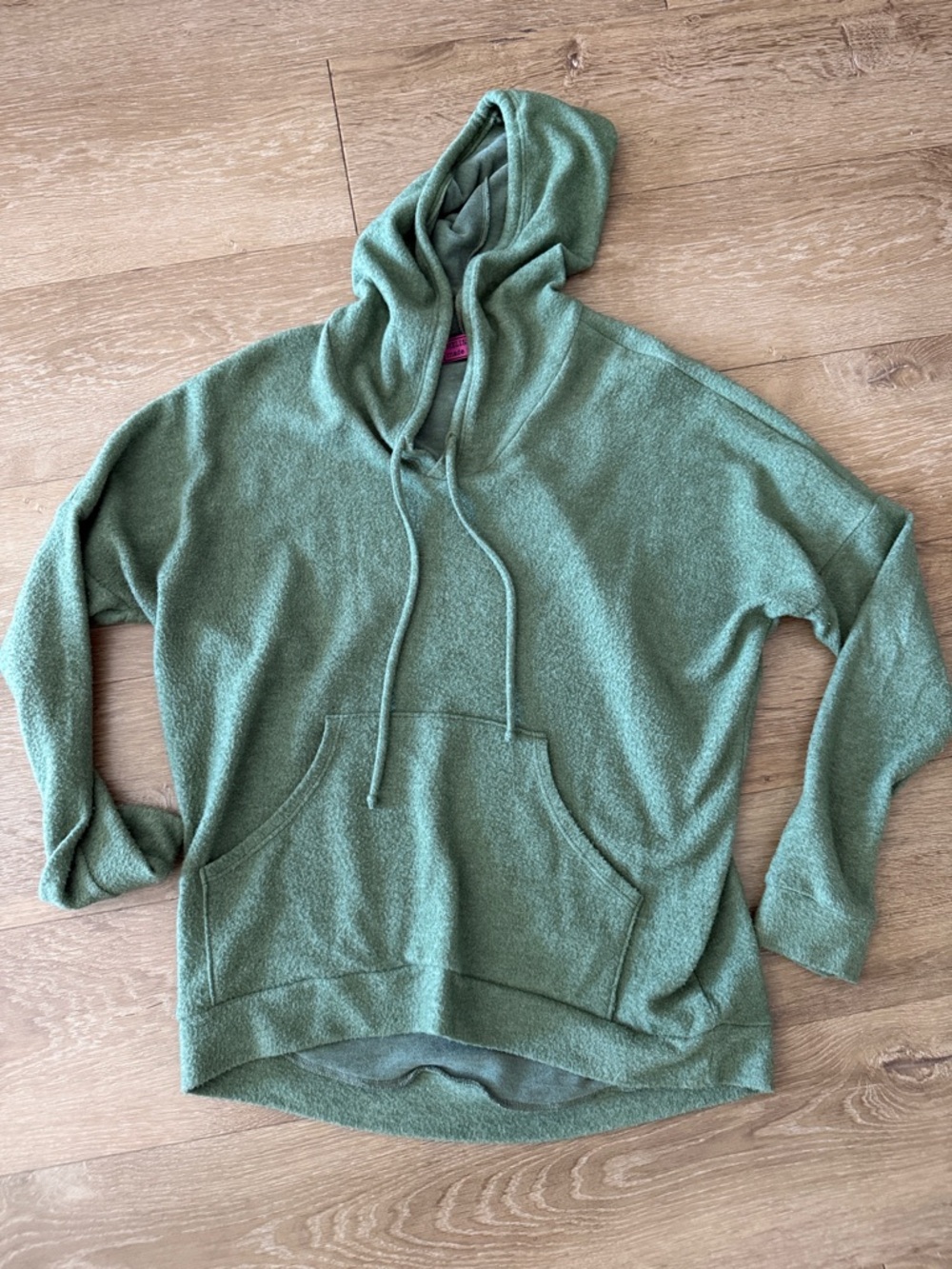 Soft Green Hooded Pullover Sweatshirt - Women